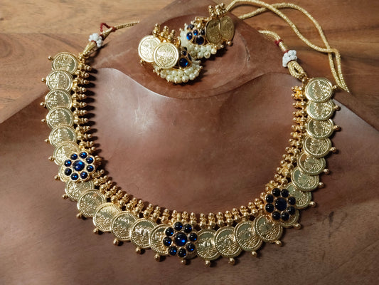 Blue Kemp Gold Tone Lotus Coin Necklace Set