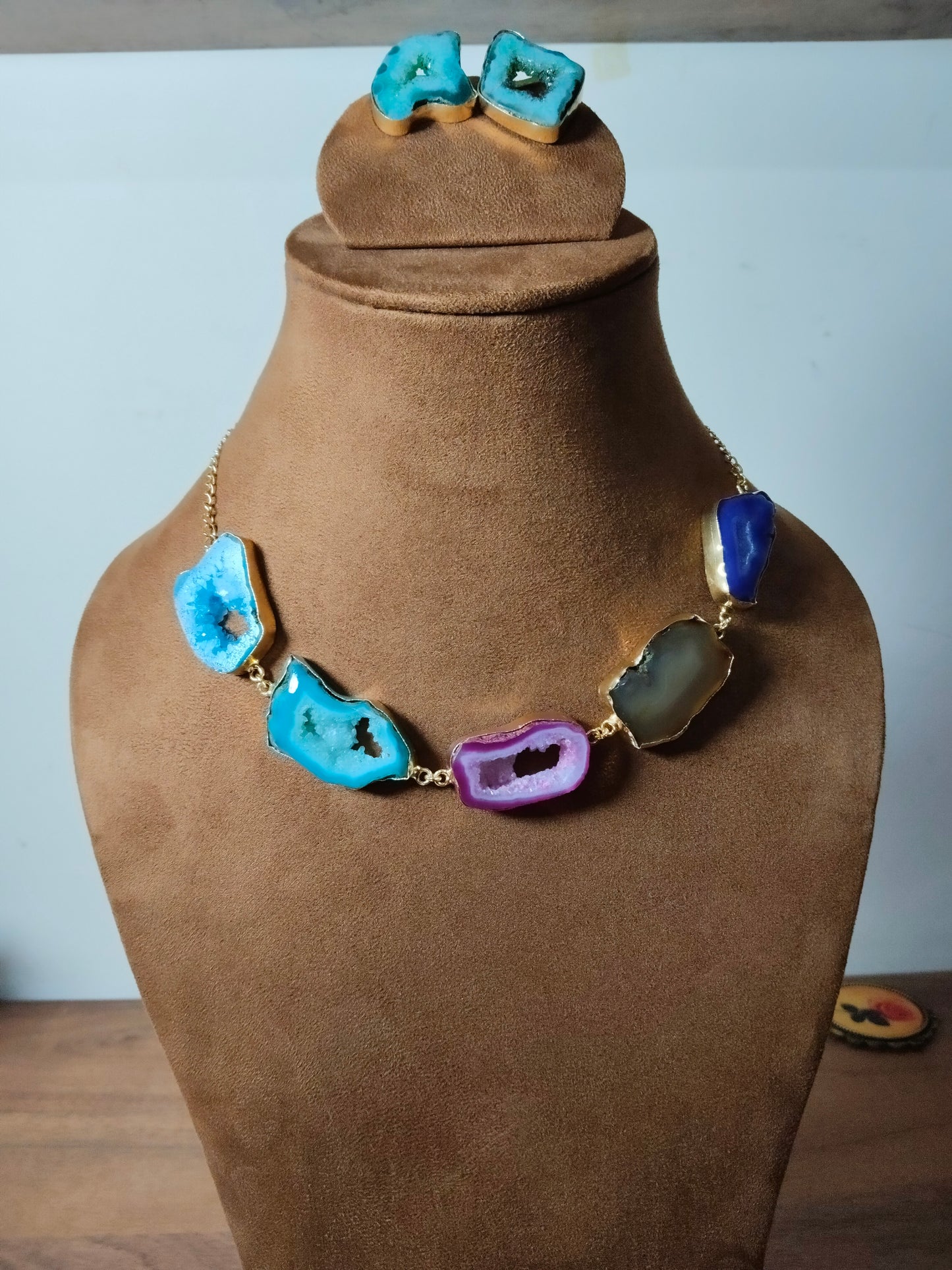 Multi Color Agate Choker Necklace Set