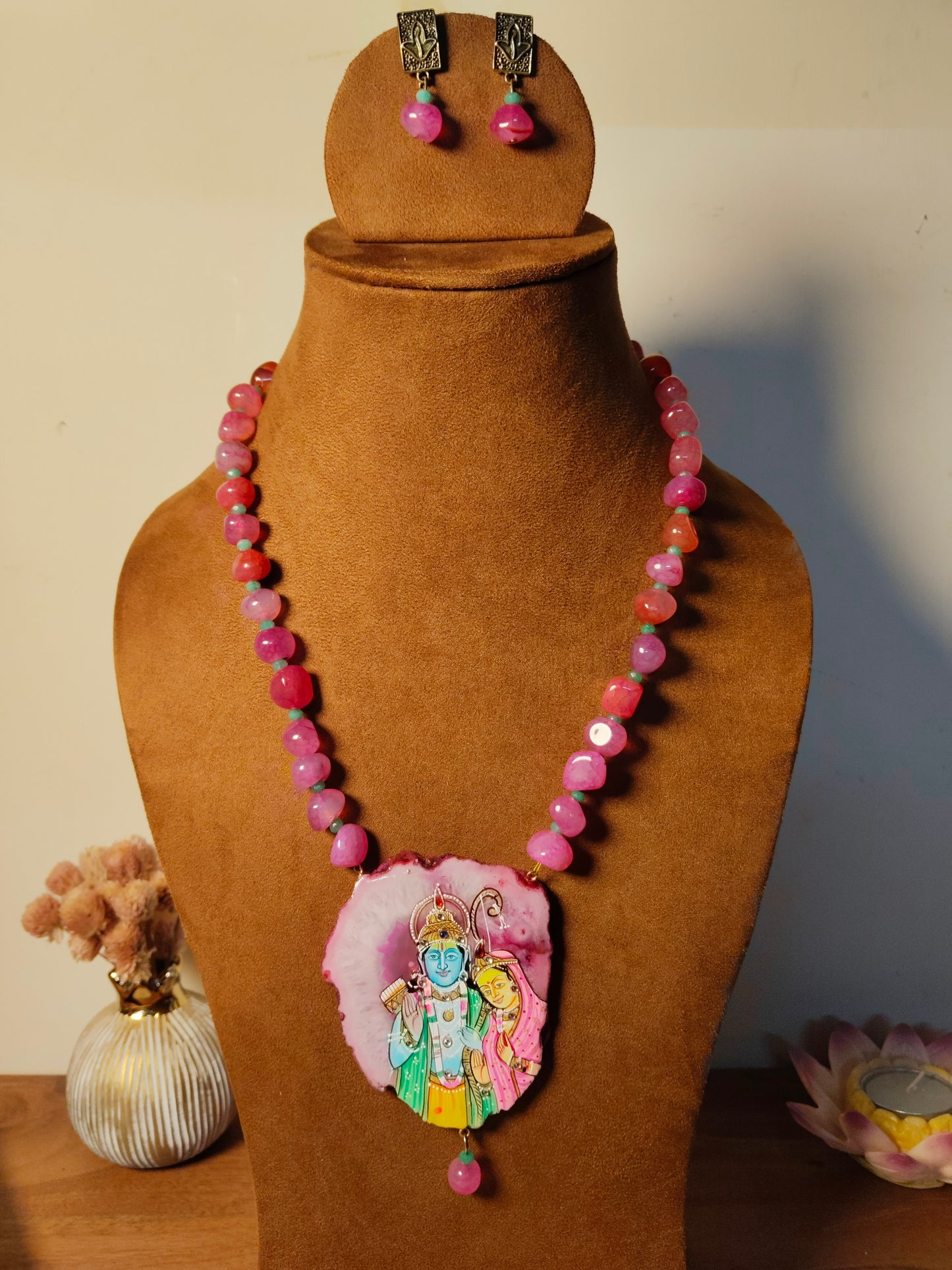Lord Ram Sita Handpainted Agate Pendant with Pink & Green Onyx Beads Necklace Set