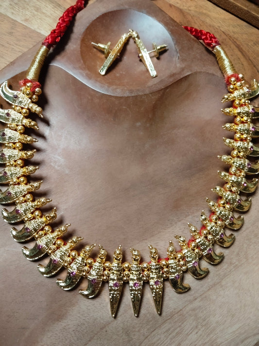 Pink Stone Studded Elephant Design Gold Necklace Set