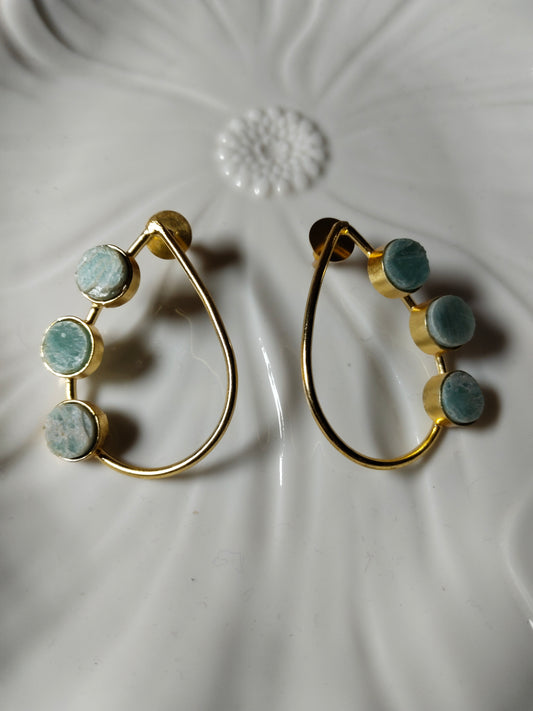 Sea Green Gold Polished Oval Earrings