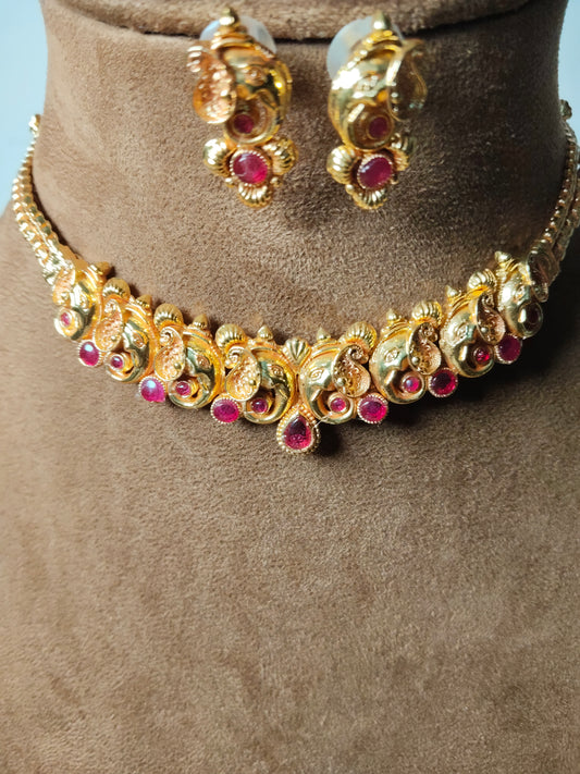 Pink Stone Studded Peshwai Lord Ganesha Gold Necklace Set