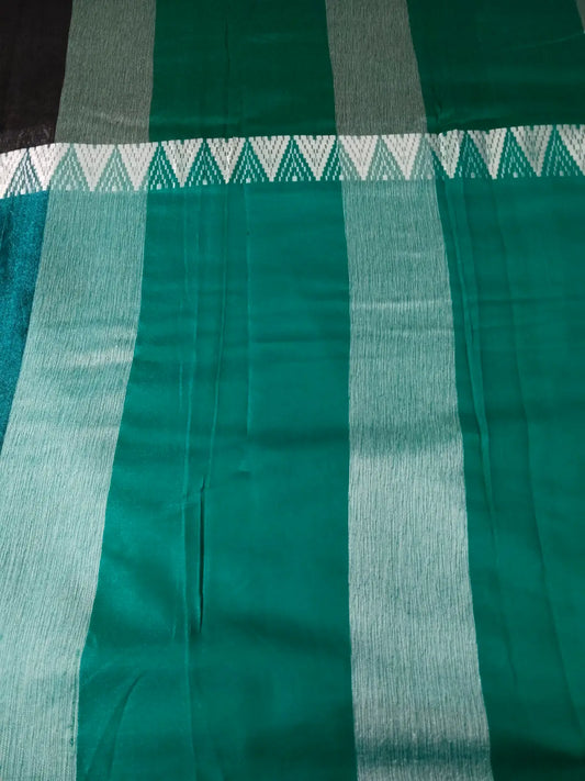 Green Linen Blend Saree with Woven Design & Zari