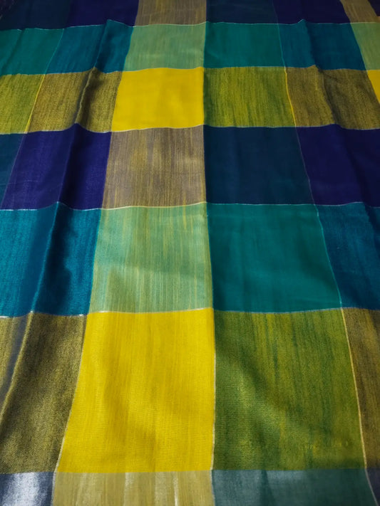 Green Linen Blend Checked Saree