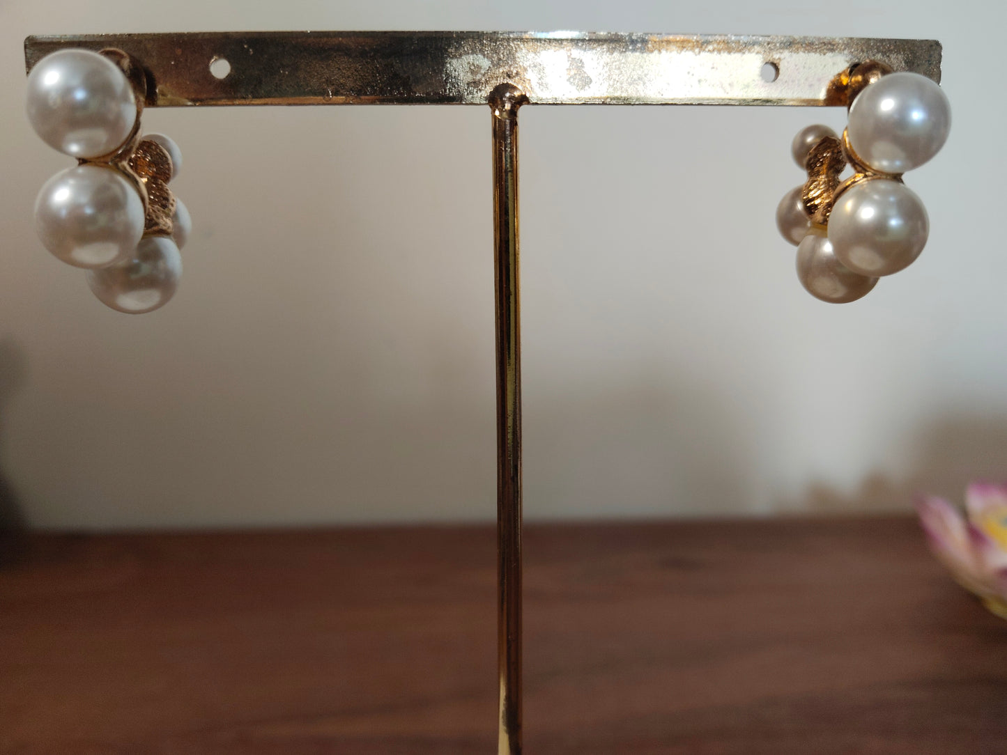 5 Pearl Beads Studs