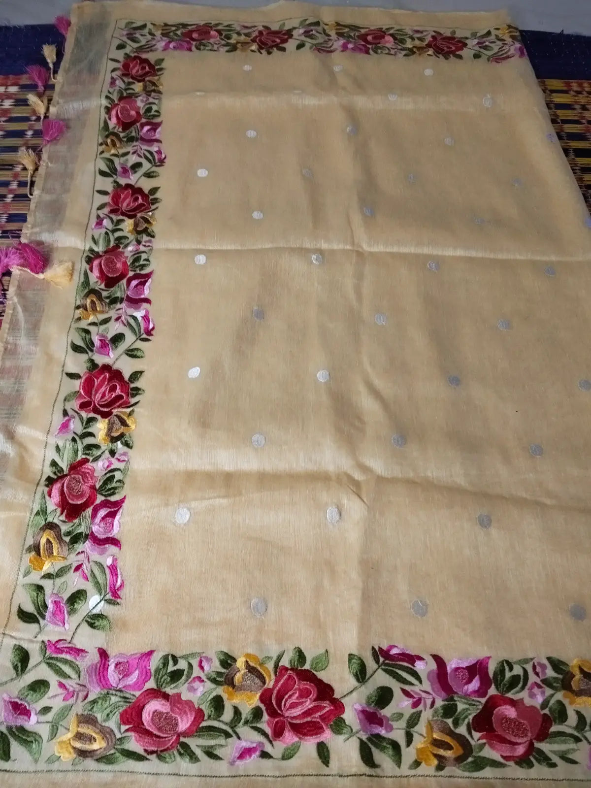 Pallu of Ivory White Pure Linen by Mulberry Silk Saree