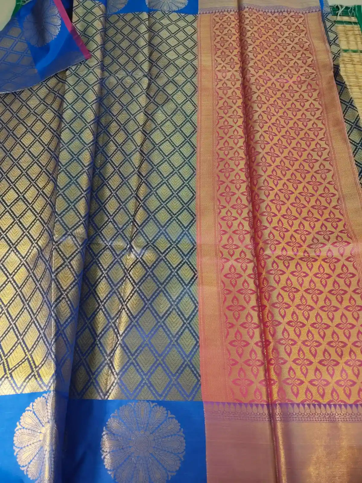 Blue Kora Muslin Saree with Zari Weaving Design