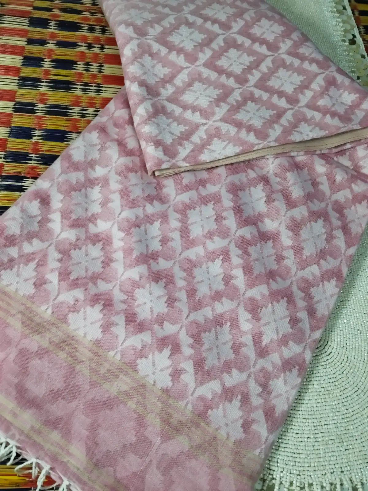 Pink Handloom Saree with White Jacquard Work
