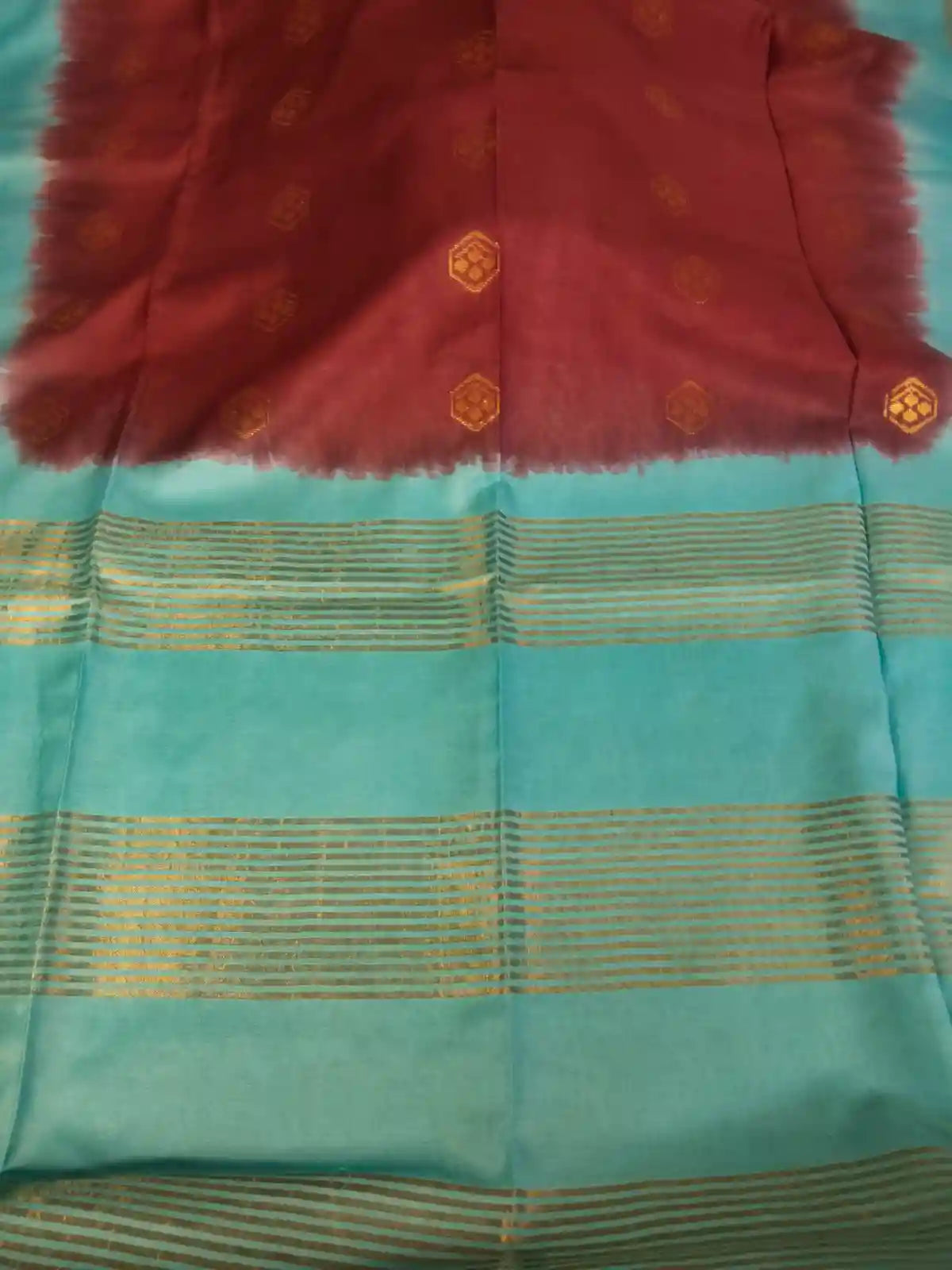 Pallu of Dark Maroon & Blue Cotton Viscose Saree