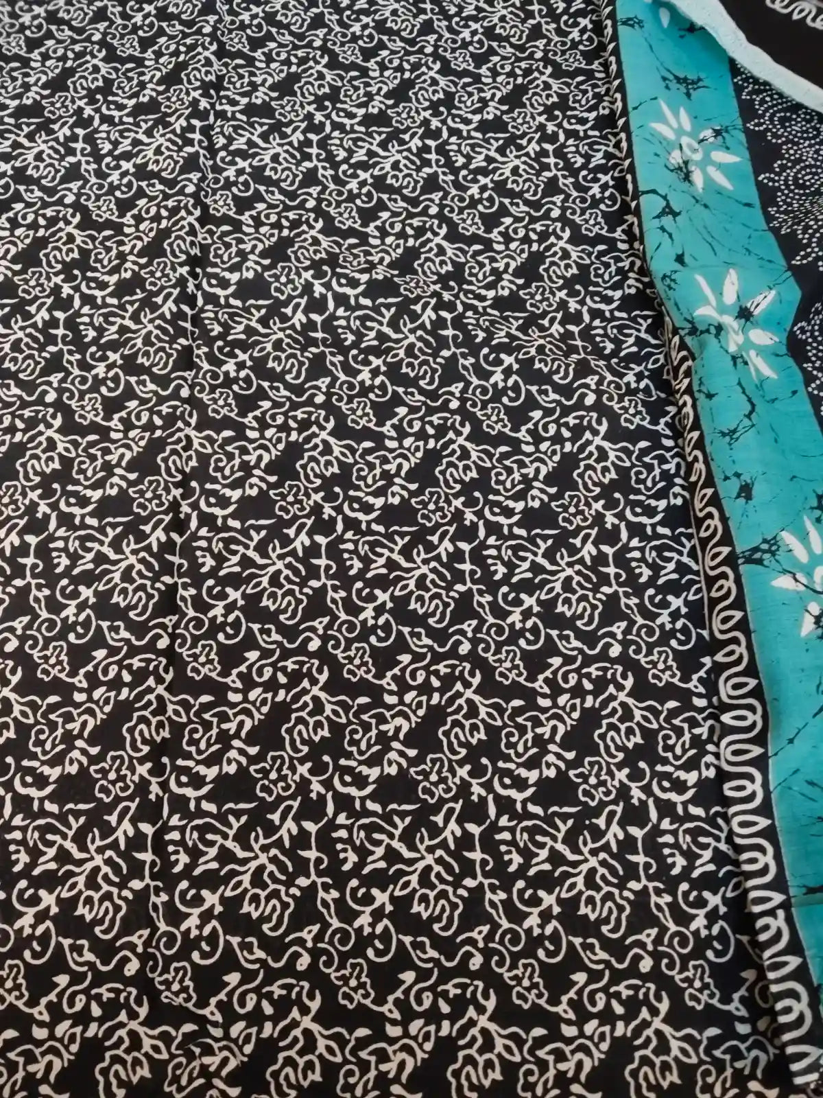 Blouse of Green & Black Handloom Mul Cotton Hand Block Print Saree