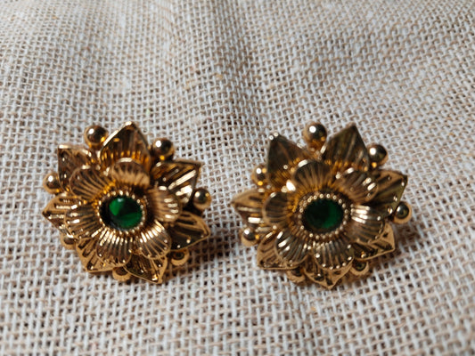 Green Stone Flower Earrings