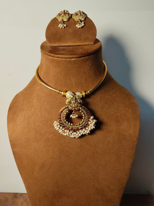 Red Kemp Pearl Beads Cluster Goddess Lakshmi Antique Necklace Set