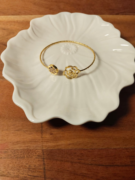 Purple Textured Flower Bangle