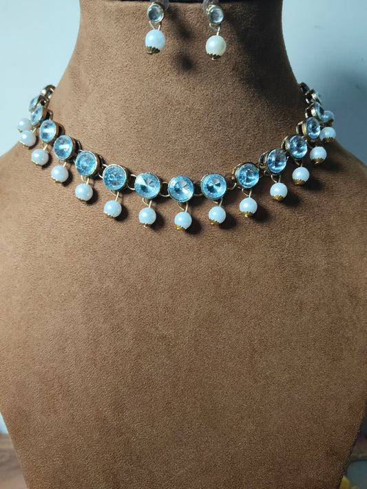 Kundan Pearl Necklace Set
