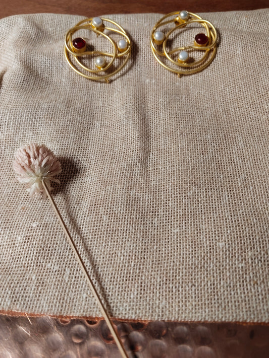 Red & Pearl Bead Gold Abstract Circle Studs