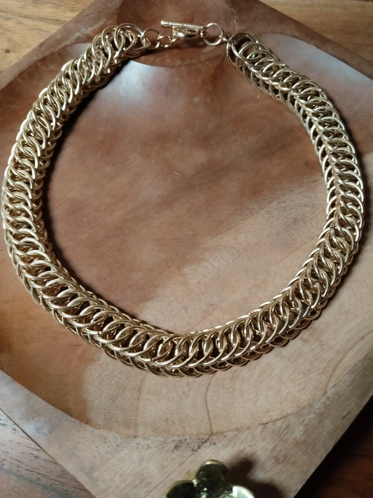 Brass Gold Polished Hooked to Each Other Necklace