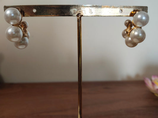 5 Pearl Beads Studs